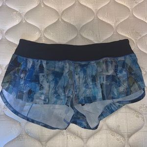 Lulu lemon shorts with built in underwear